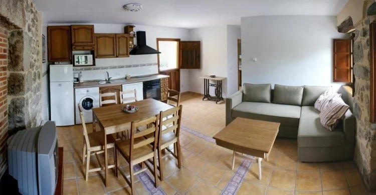 Salón del apartamento de la planta baja de El Pontarrón